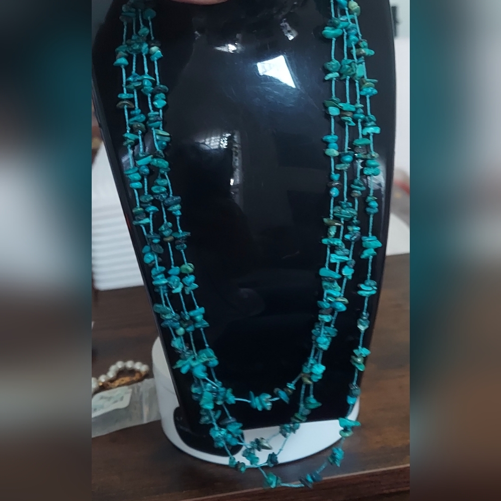 Turquoise Beaded Necklace